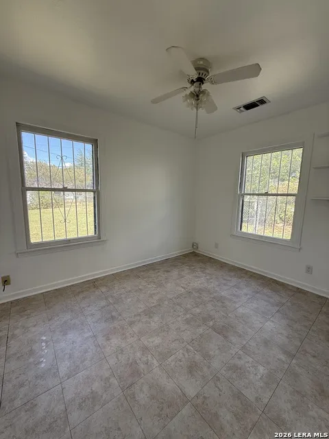 215 SUBLETT DR San Antonio, TX 78223
