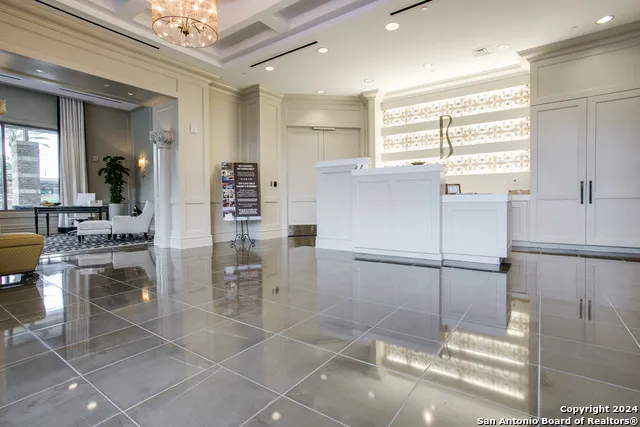 4242 Broadway St. #504 San Antonio, TX 78209