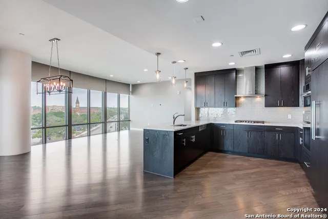 4242 Broadway St. #504 San Antonio, TX 78209