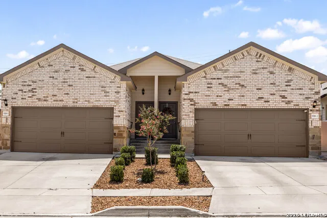 9216 CANYON BND Converse, TX 78109