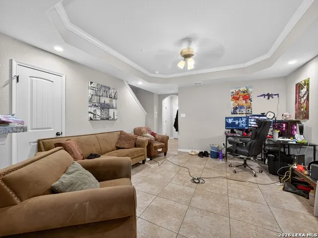 6402 Luglio Ln San Antonio, TX 78233