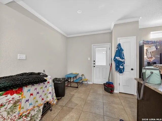 6402 Luglio Ln San Antonio, TX 78233