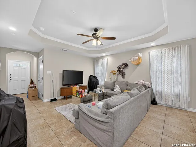 6402 Luglio Ln San Antonio, TX 78233