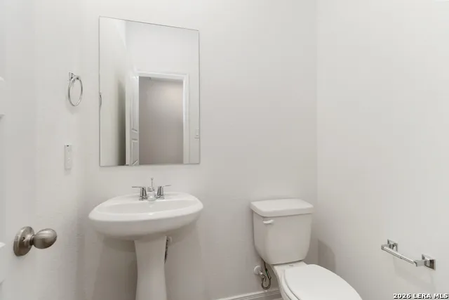 15526 SUESS HL San Antonio, TX 78253