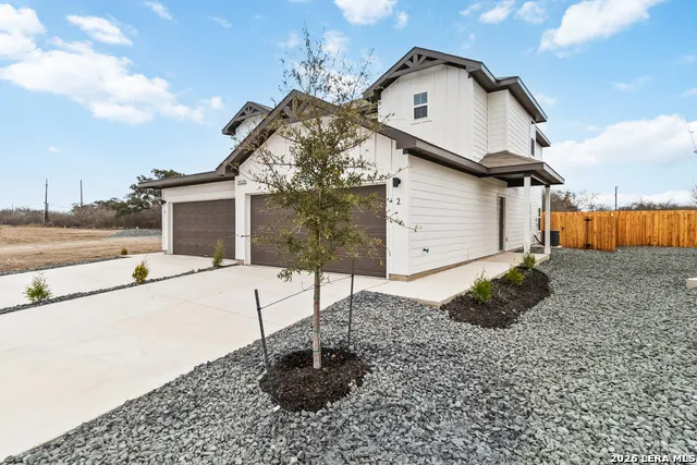 15526 SUESS HL San Antonio, TX 78253