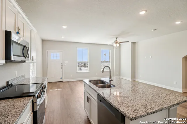 7224 Magnolia Creek San Antonio, TX 78252