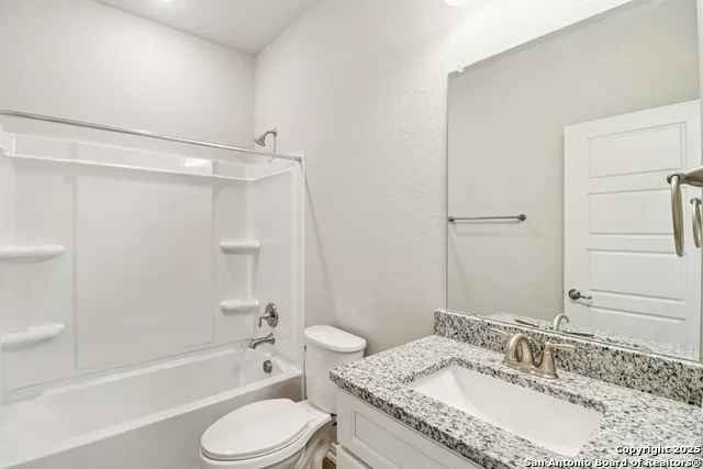 7224 Magnolia Creek San Antonio, TX 78252