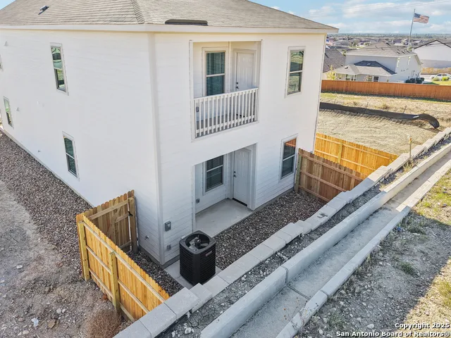 7224 Magnolia Creek San Antonio, TX 78252