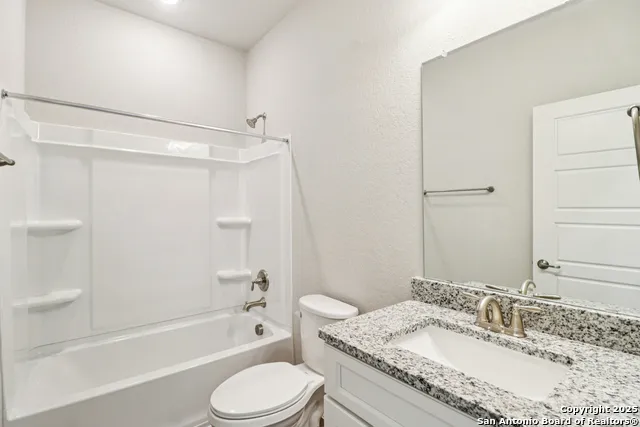 7224 Magnolia Creek San Antonio, TX 78252