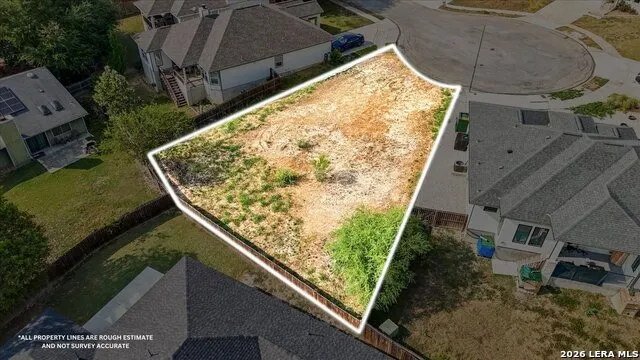 8318 Comanche Converse, TX 78109