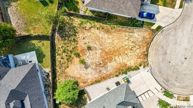 8318 Comanche Converse, TX 78109
