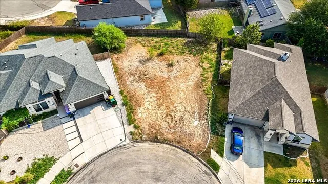 8318 Comanche Converse, TX 78109