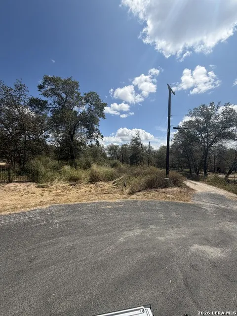 1823 Comal CV San Antonio, TX 78264