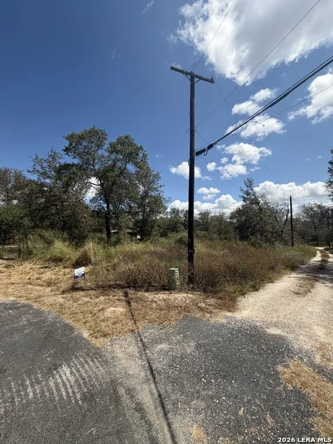 1823 Comal CV San Antonio, TX 78264