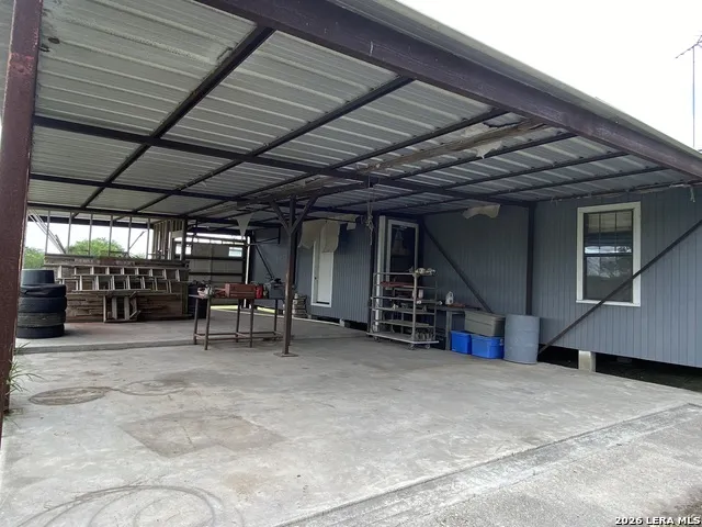 2894 County Road 510 Skidmore, TX 78389