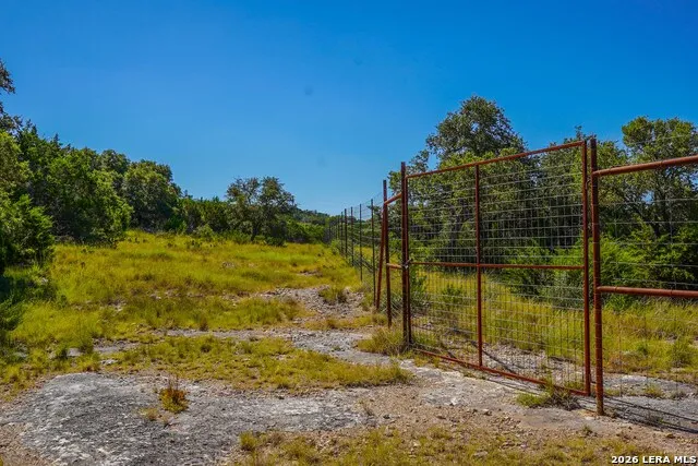 14468 COUNTY ROAD 310 Rocksprings, TX 78880