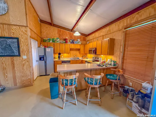 14468 COUNTY ROAD 310 Rocksprings, TX 78880