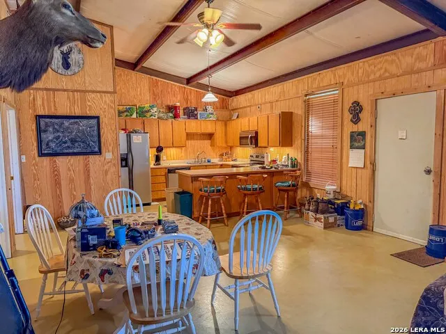 14468 COUNTY ROAD 310 Rocksprings, TX 78880