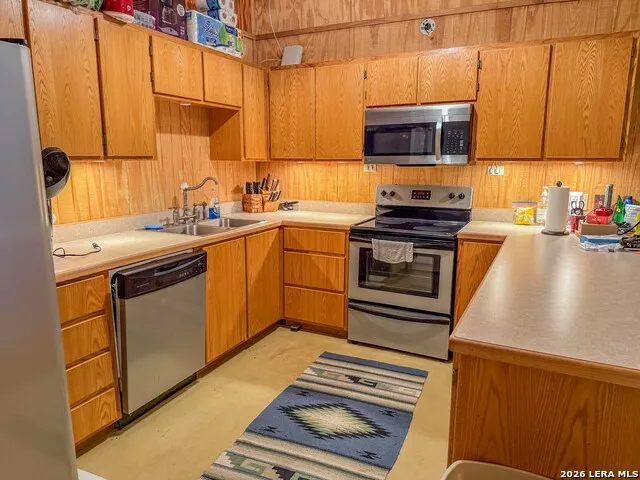 14468 COUNTY ROAD 310 Rocksprings, TX 78880