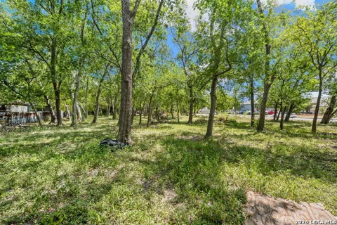 3243 Martin Luther King Dr