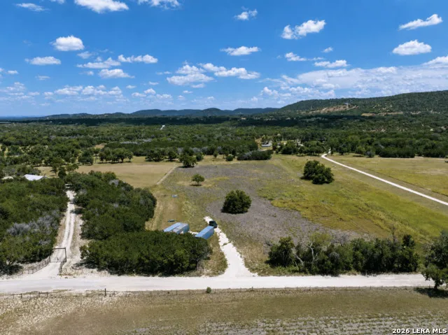 1205 Elm Creek Rd Medina, TX 78055