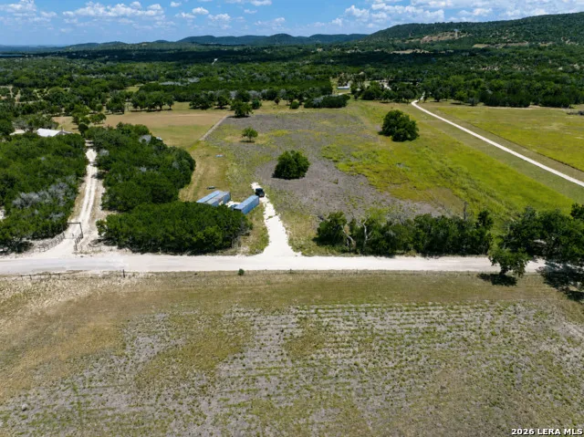 1205 Elm Creek Rd Medina, TX 78055