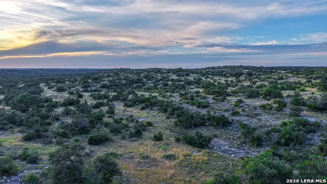 0 W CR 450 Rocksprings, TX 78880