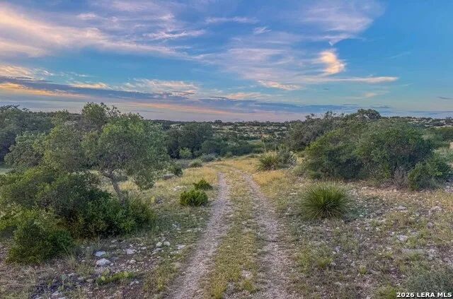 0 W CR 450 Rocksprings, TX 78880