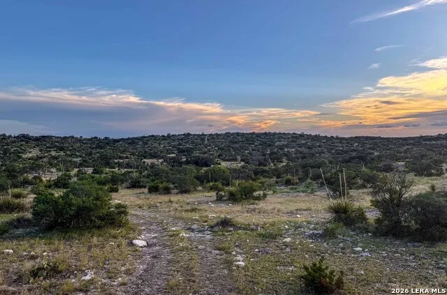 0 W CR 450 Rocksprings, TX 78880
