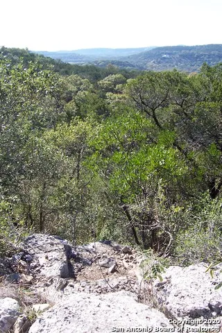 9715-10 Park Dr Helotes, TX 78023