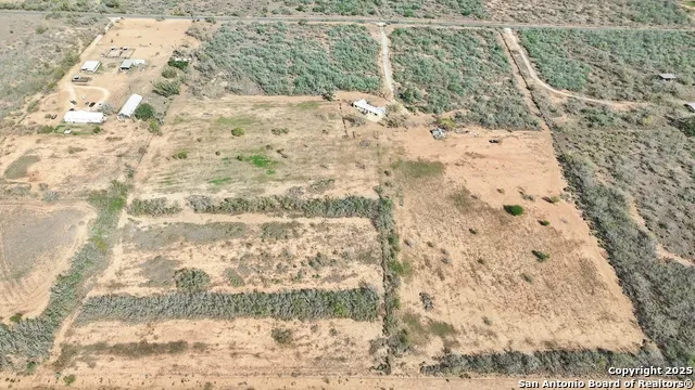 12 ACRES County Rd 307 Jourdanton, TX 78026