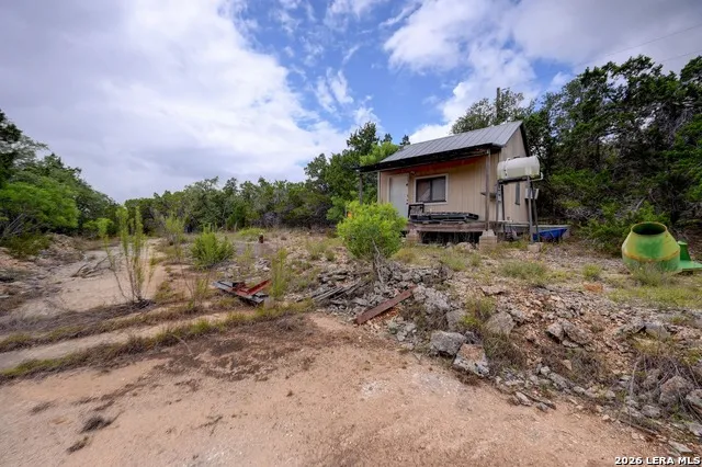 130 LOST CRK Wimberley, TX 78676