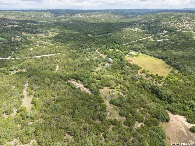 130 LOST CRK Wimberley, TX 78676