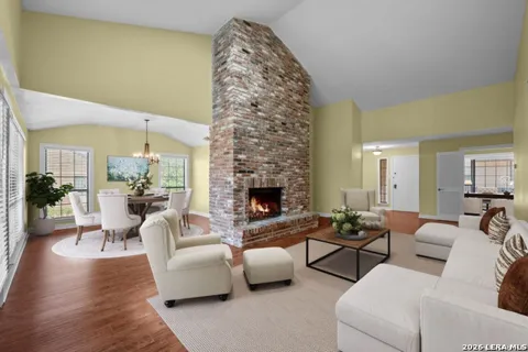 3605 HIDDEN DR Unit F4