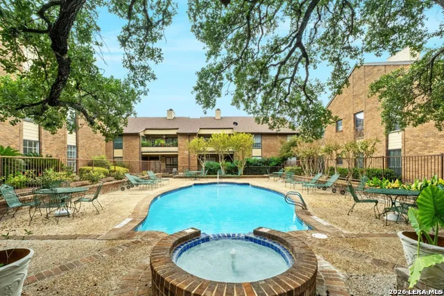 3605 HIDDEN DR Unit F4 San Antonio, TX 78217