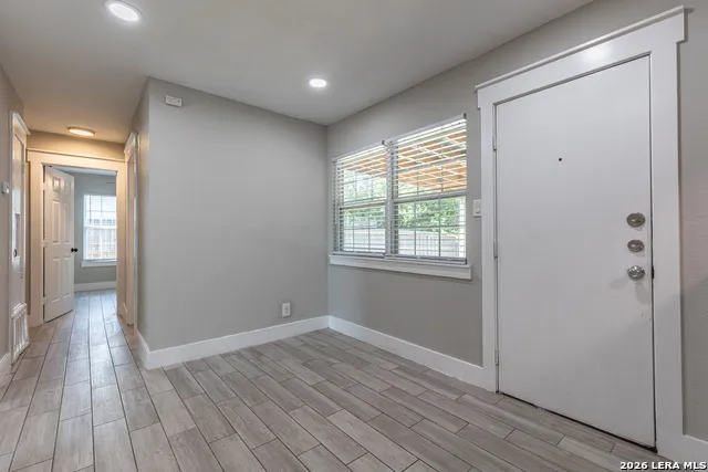 1423 Northglen San Antonio, TX 78227