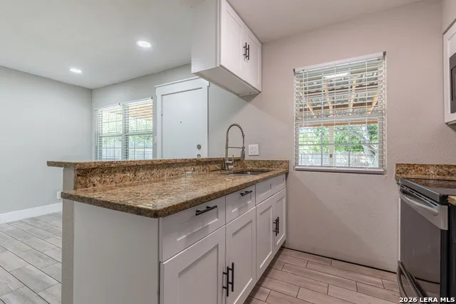 1423 Northglen San Antonio, TX 78227