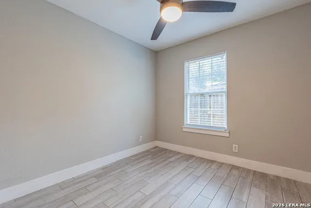 1423 Northglen San Antonio, TX 78227