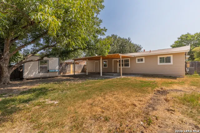 1423 Northglen San Antonio, TX 78227