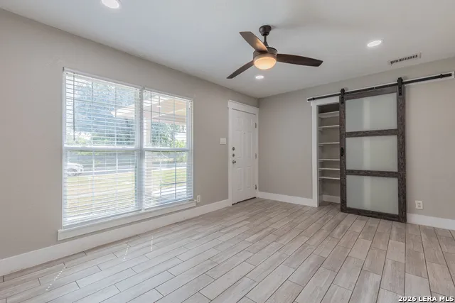 1423 Northglen San Antonio, TX 78227