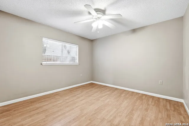 8411 Aristotle Universal City, TX 78148