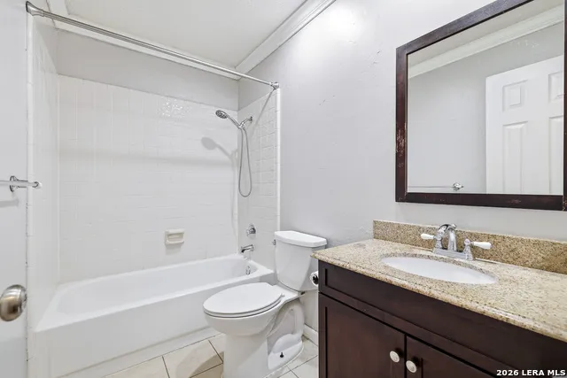 8411 Aristotle Universal City, TX 78148