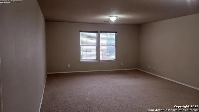 10731 ALYSSUM FLD Helotes, TX 78023
