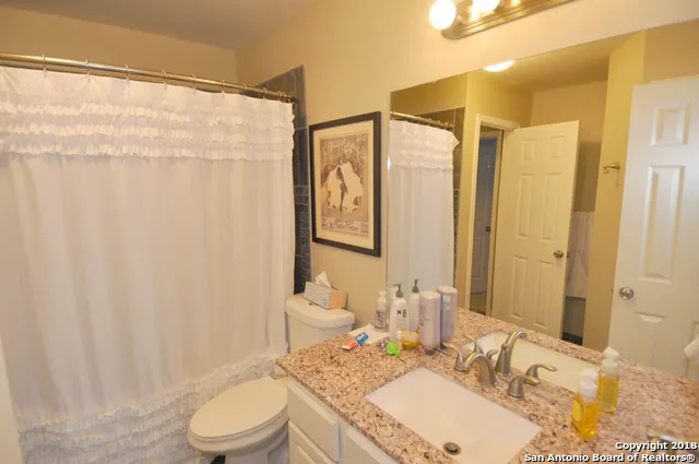 12427 Hart Cliff San Antonio, TX 78249