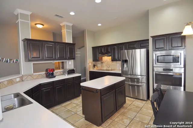 12427 Hart Cliff San Antonio, TX 78249
