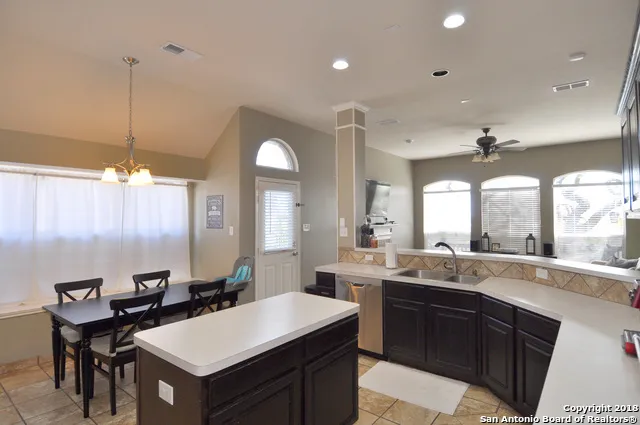12427 Hart Cliff San Antonio, TX 78249