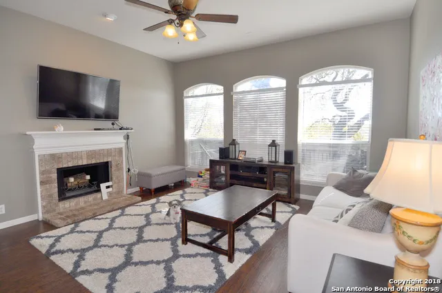12427 Hart Cliff San Antonio, TX 78249