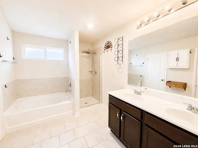 6711 Hoffman Plain San Antonio, TX 78252
