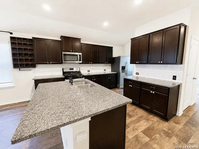 6711 Hoffman Plain San Antonio, TX 78252