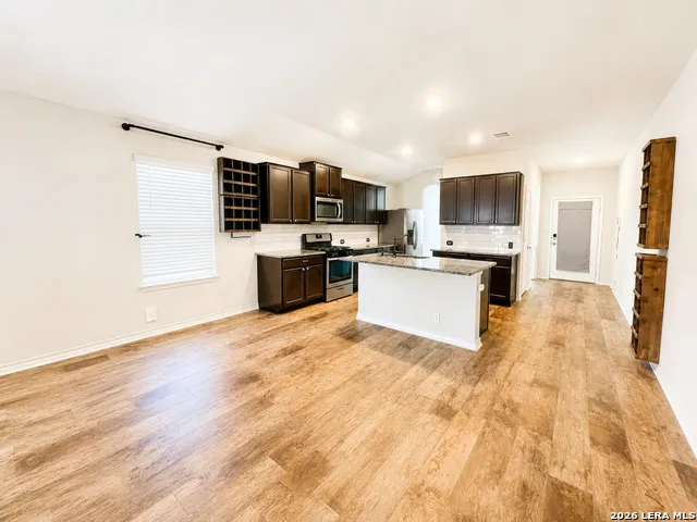 6711 Hoffman Plain San Antonio, TX 78252